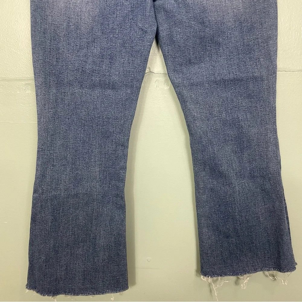 Mother The Weekender Fray Wash I Wet My Plants Blue Size 33 Distressed‎ Hem